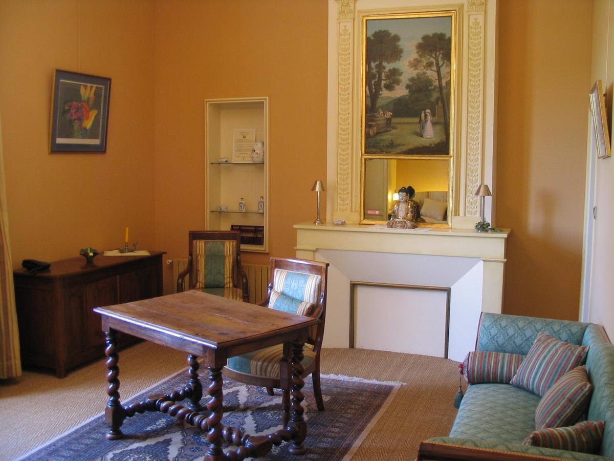 Chateau Belles Graves Bed & Breakfast Pomerols Room photo